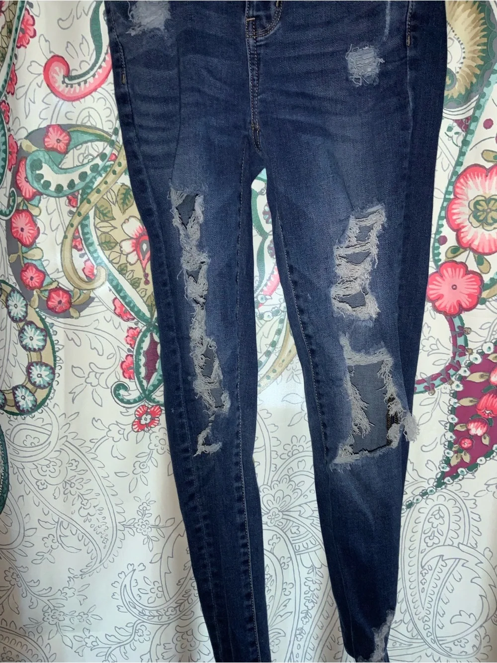 American Eagle Women Sz 00 High Rise Jegging Next Level Stretch Distressed Jeans